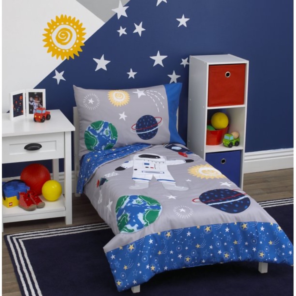 Space Astronaut 4-Piece Toddler Bedding Set by Parent's Choice